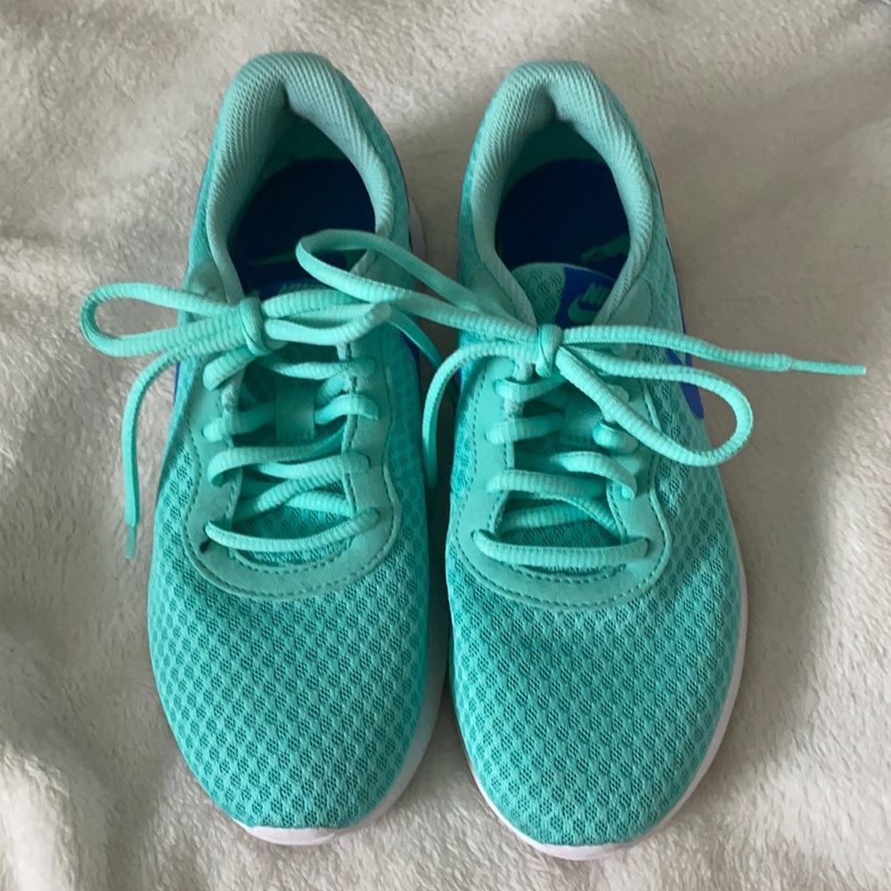 Nike Teal Tanjun Sneakers